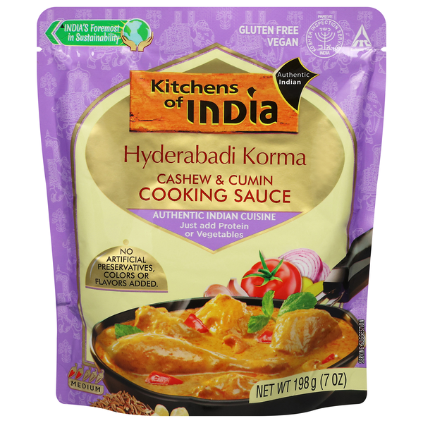 Kitchens of India Medium Hyderabadi Korma Cashew & Cumin Cooking Sauce