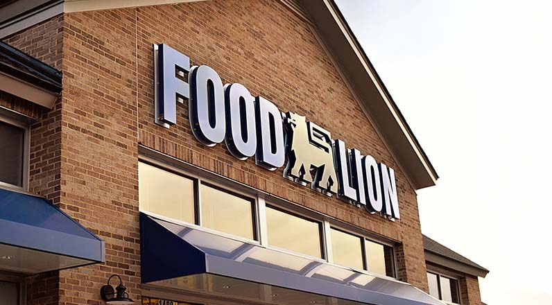 Food Lion store front