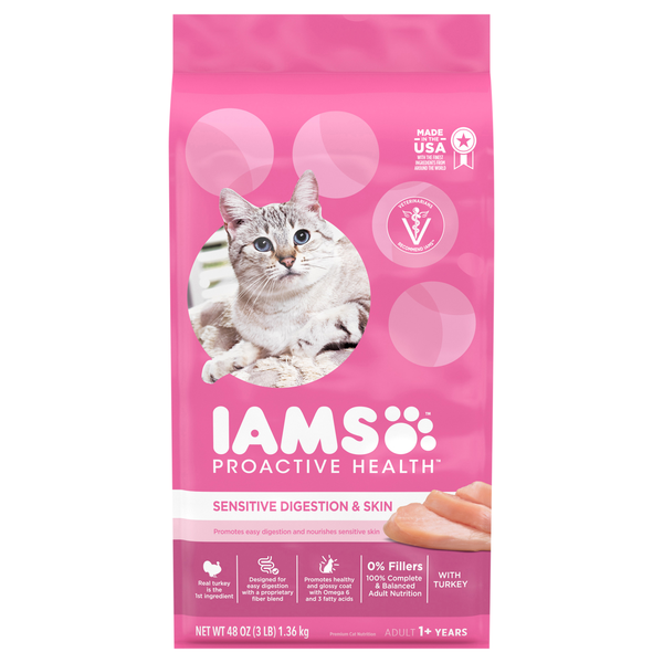 IAMS Proactive Health Sensitive Digestion & Skin Dry Cat Food with Turkey