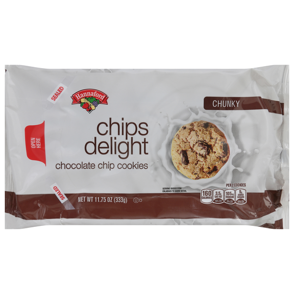 Save on Hannaford Chunky Chips Delight Chocolate Chip Cookies