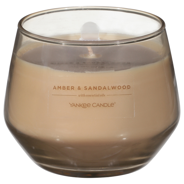 Yankee Candle Amber & Sandalwood with Essential Oils