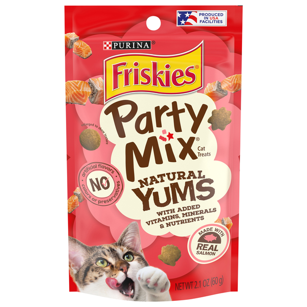 Friskies Natural Yums Party Mix with Real Salmon Cat Treats