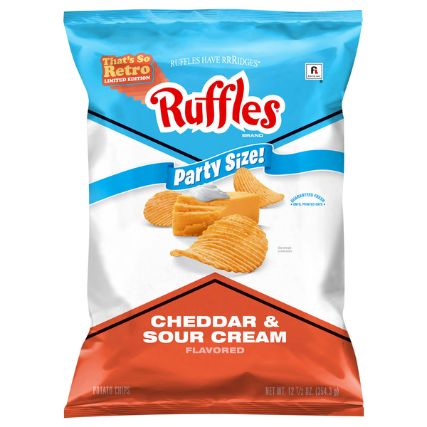 Ruffles Cheddar & Sour Cream Potato Chips Party Size