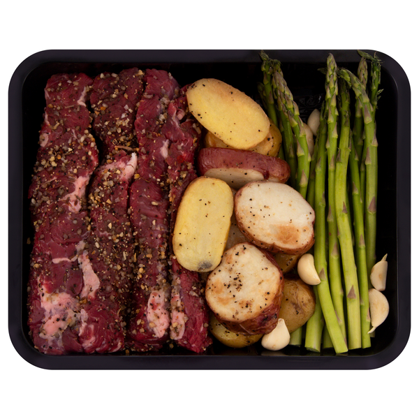 Hannaford Seasoned Steak Asparagus & Potatoes Grill Kit