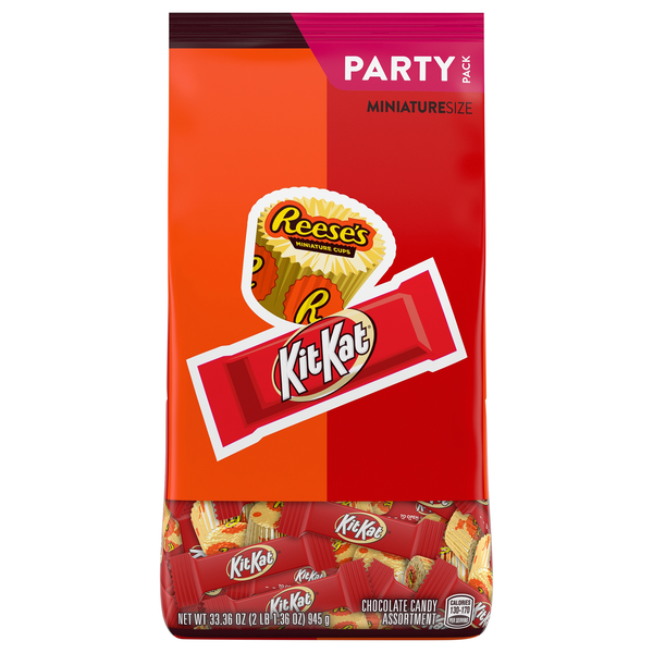 Reese's & Kit Kat Chocolate Candy Assortment Miniature Size Party Pack