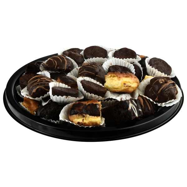 Hannaford Bakery Chocolate Lovers Eclair Platter
