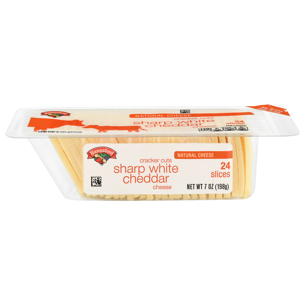 Hannaford Sharp White Cheddar Cheese Cracker Cut Slices - 24 ct