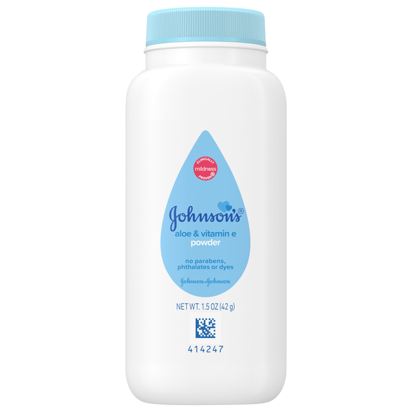 Johnson's Aloe Vera & Vitamin E Baby Powder