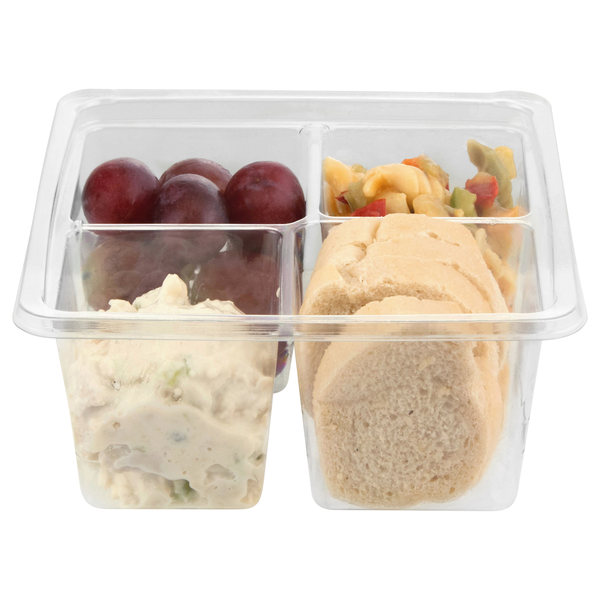 Hannaford Chicken Salad Snack Tray