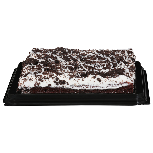 Food Lion Bakery Cookies & Cream Iced Brownie - 8 ct