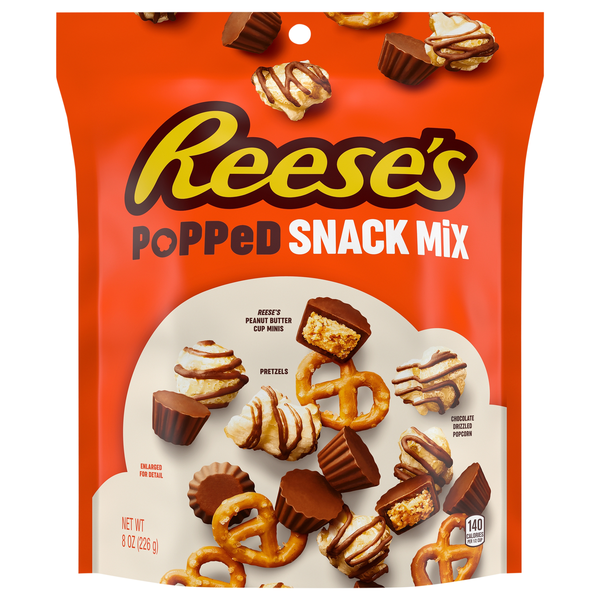Reese's Popped Snack Mix