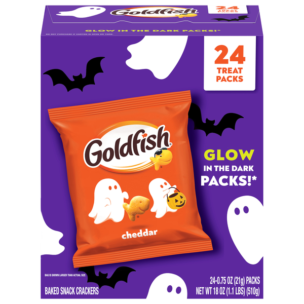 Goldfish Halloween Cheddar Cheese Crackers Packs - 24 ct