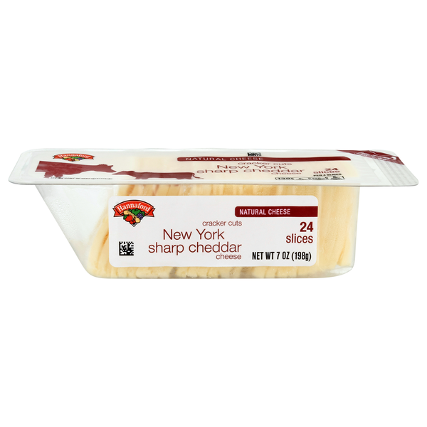 Hannaford New York Sharp Cheddar Cheese Cracker Cut Slices - 24 ct