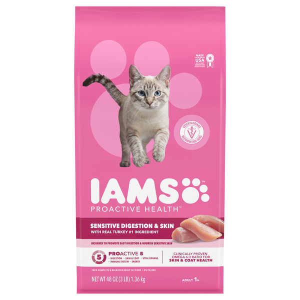 IAMS Proactive Health Sensitive Digestion & Skin Dry Cat Food with Turkey